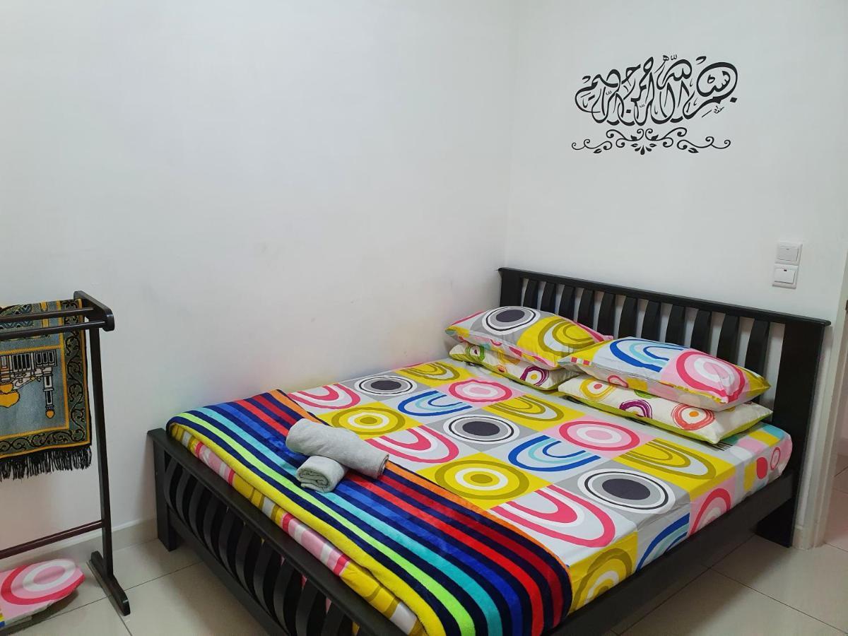 Az Homestay @ Southville City Банги Экстерьер фото